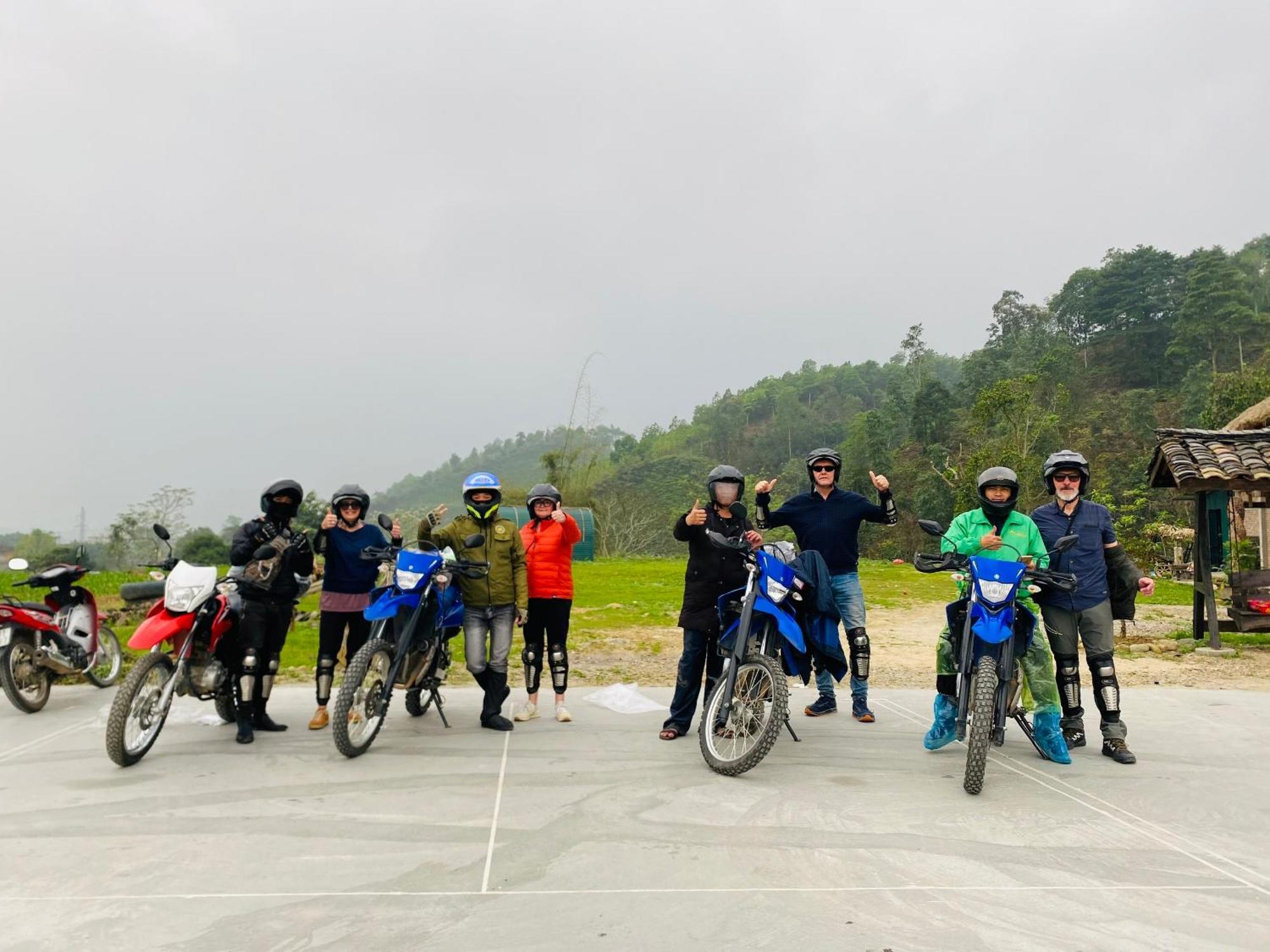 Ban Bang Ecolodge Tours & Motorbike Rental Ha Giang Exteriér fotografie