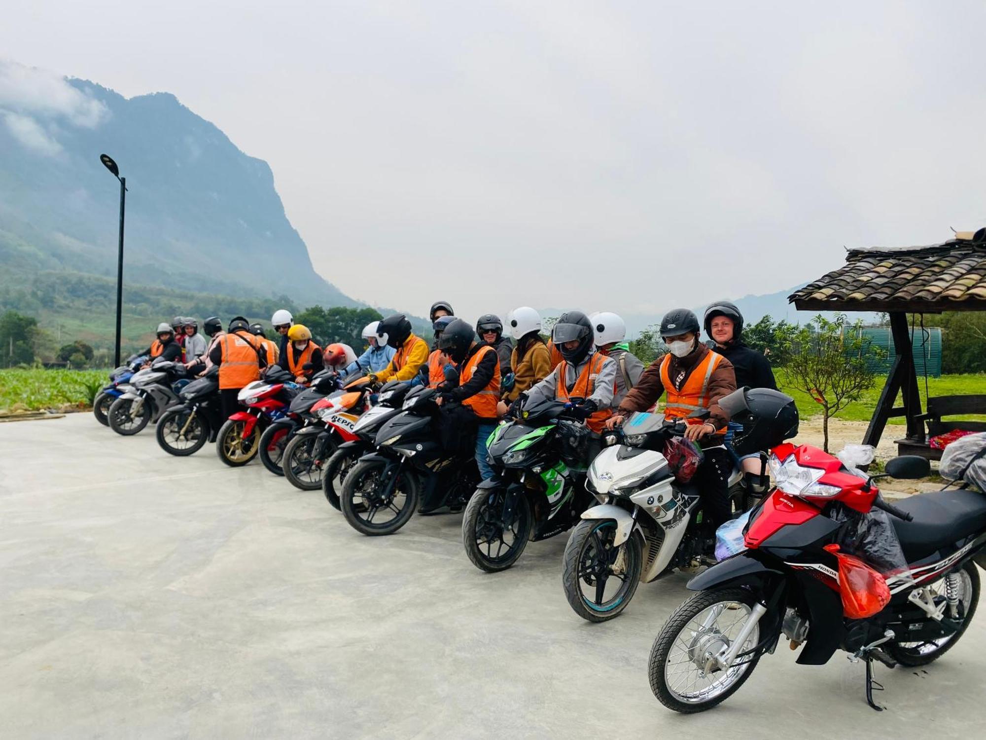 Ban Bang Ecolodge Tours & Motorbike Rental Ha Giang Exteriér fotografie