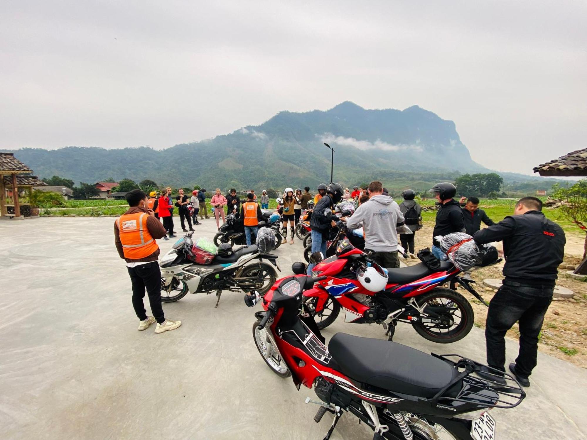 Ban Bang Ecolodge Tours & Motorbike Rental Ha Giang Exteriér fotografie