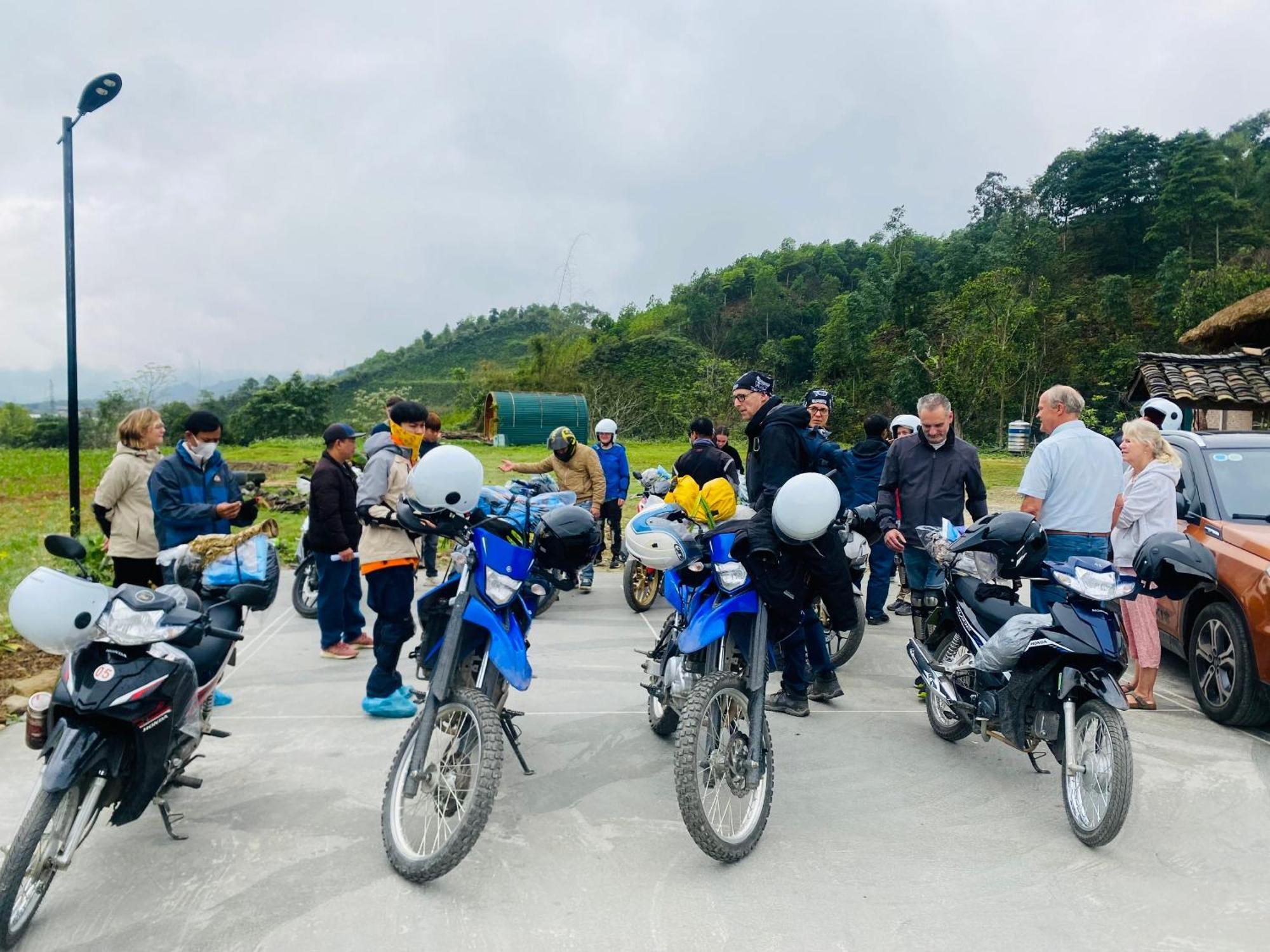 Ban Bang Ecolodge Tours & Motorbike Rental Ha Giang Exteriér fotografie