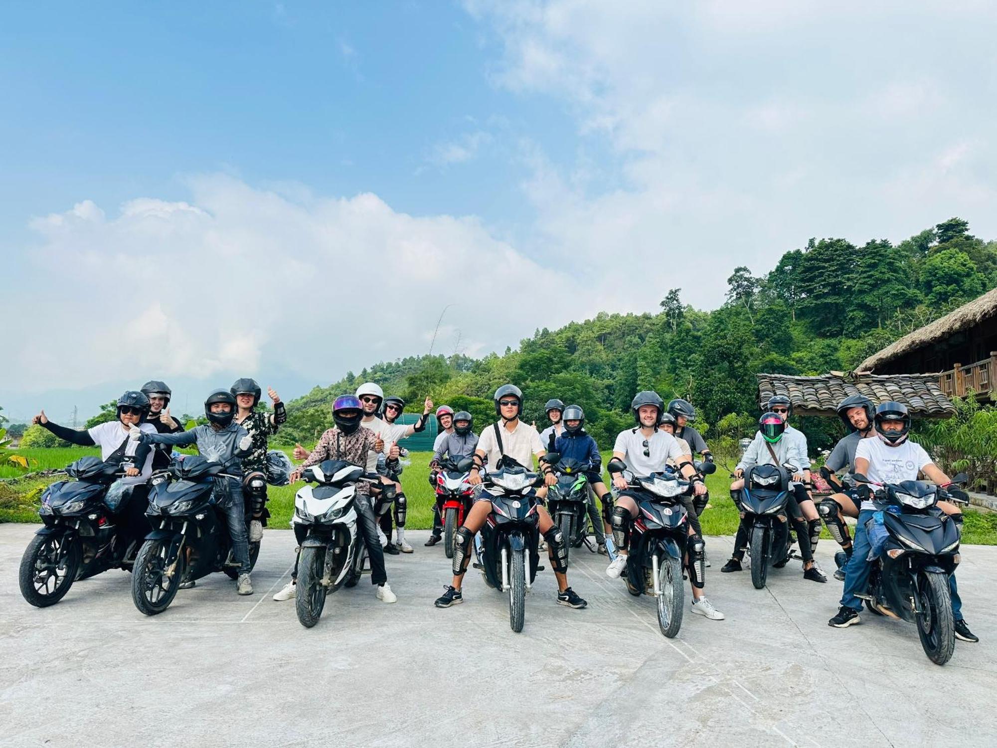 Ban Bang Ecolodge Tours & Motorbike Rental Ha Giang Exteriér fotografie