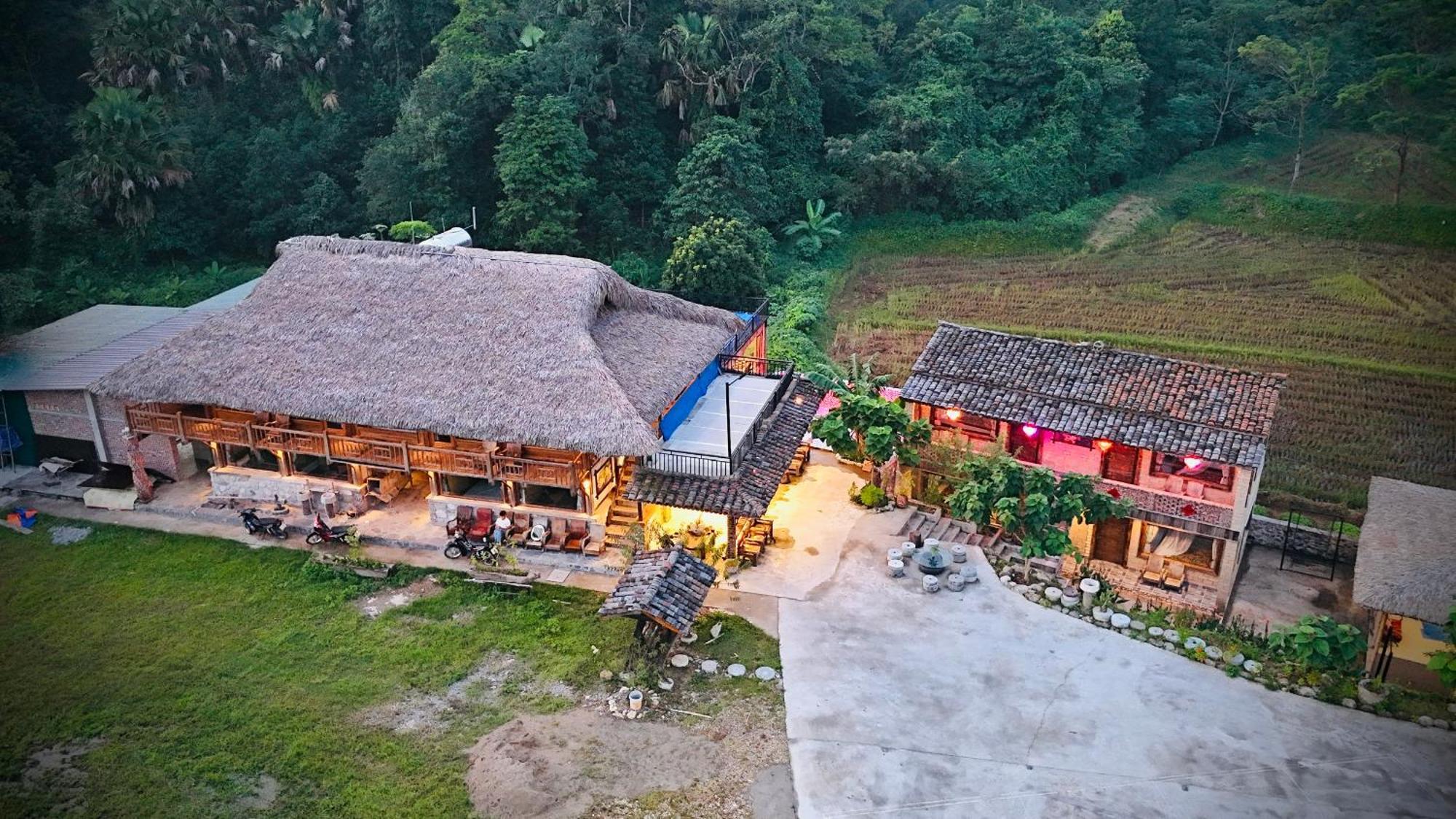 Ban Bang Ecolodge Tours & Motorbike Rental Ha Giang Exteriér fotografie